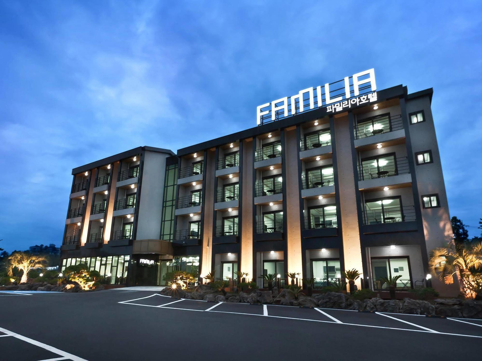 Familia Hotel Seogwipo Exterior foto