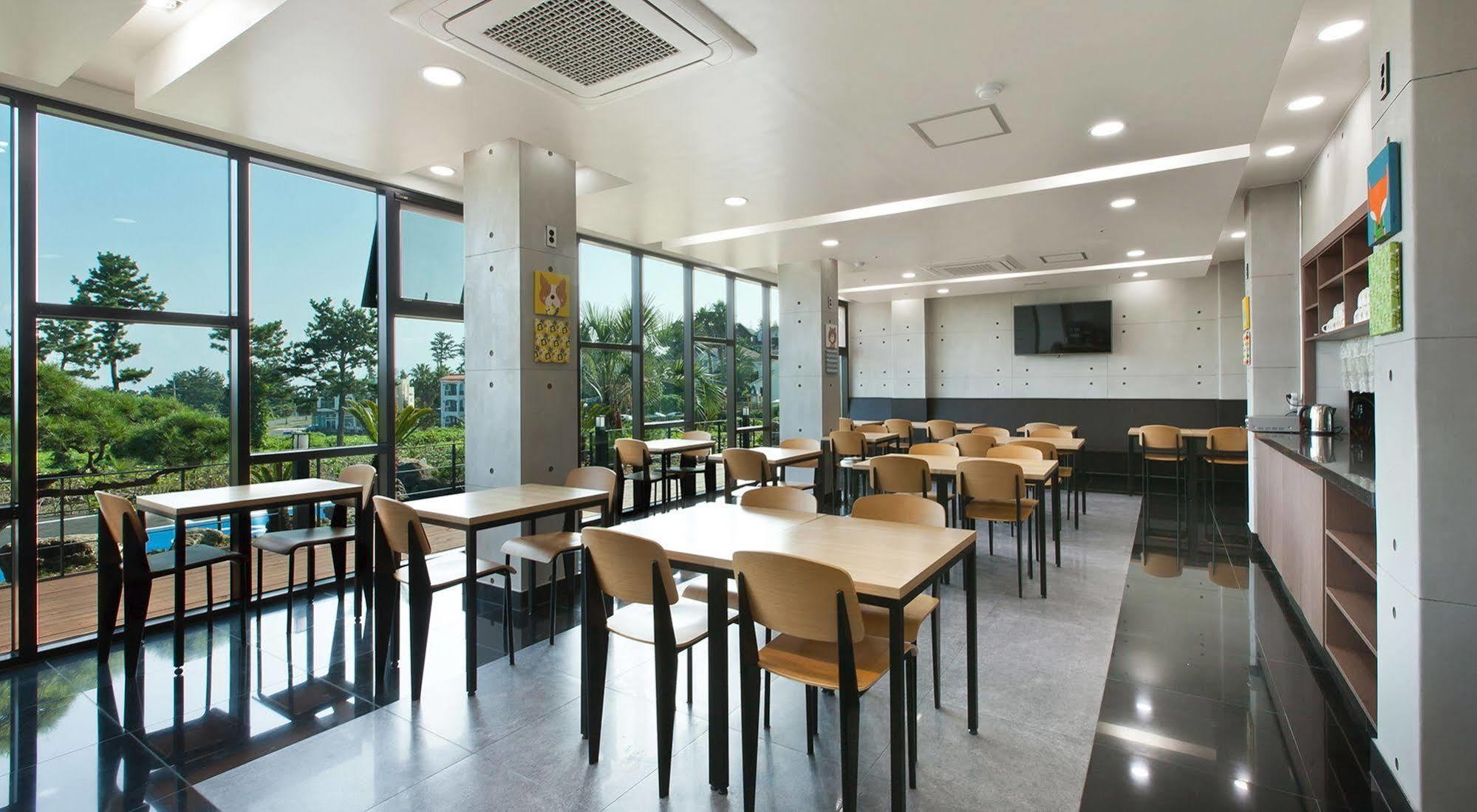 Familia Hotel Seogwipo Exterior foto